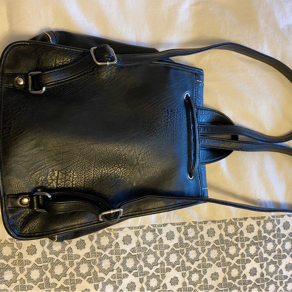 -SOLD Fiori black backpack purse all man made material pull top closure. - Picture 2 of 8